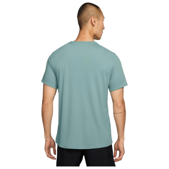 Nike Ανδρική κοντομάνικη μπλούζα Miler Winterized Tee Nike Ανδρική κοντομάνικη μπλούζα Miler Winterized Tee